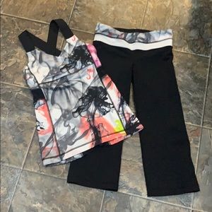 Excellent condition capris and super cute tank